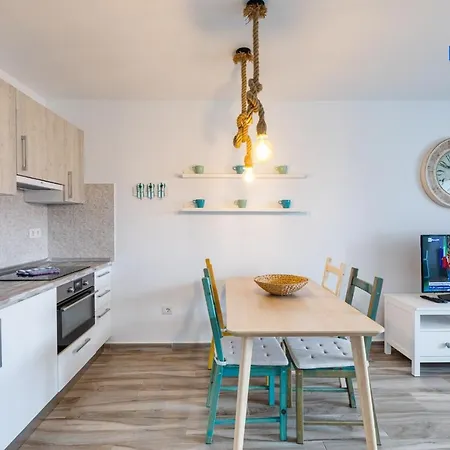 Buganvillas Apartament *