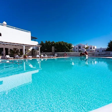 Buganvillas Apartment *