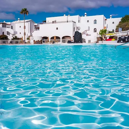 Buganvillas * Costa Teguise